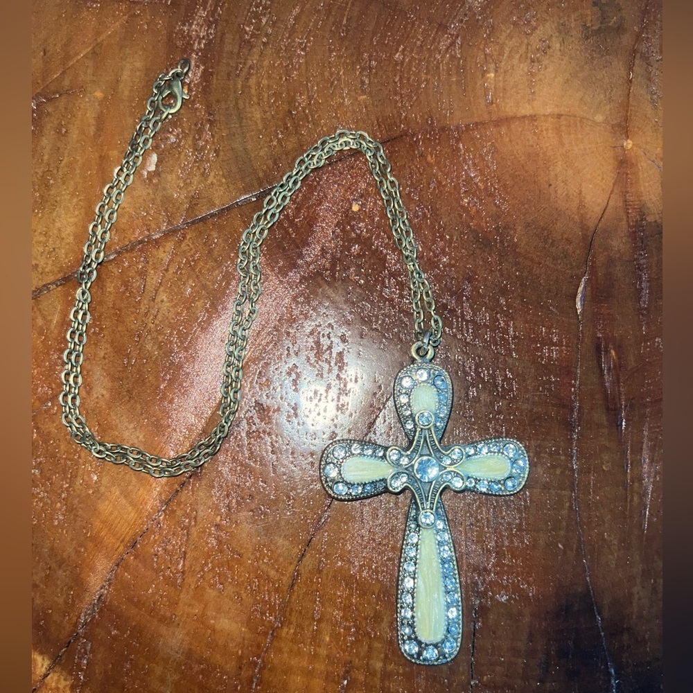 Necklace - Picture 9 of 9